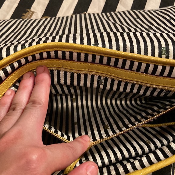 NWOT L.A.M.B. Mustard leather side purse in og bag. - Picture 12 of 15